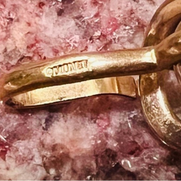 Vintage Monet Gold Tone Necklace - Picture 4 of 6